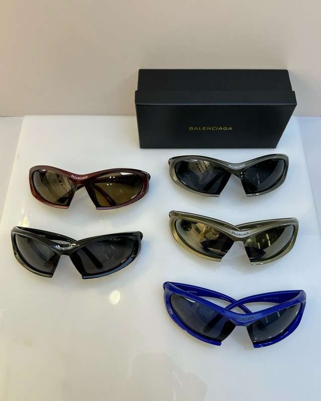 Picture of Balenciga Sunglasses _SKUfw55480636fw